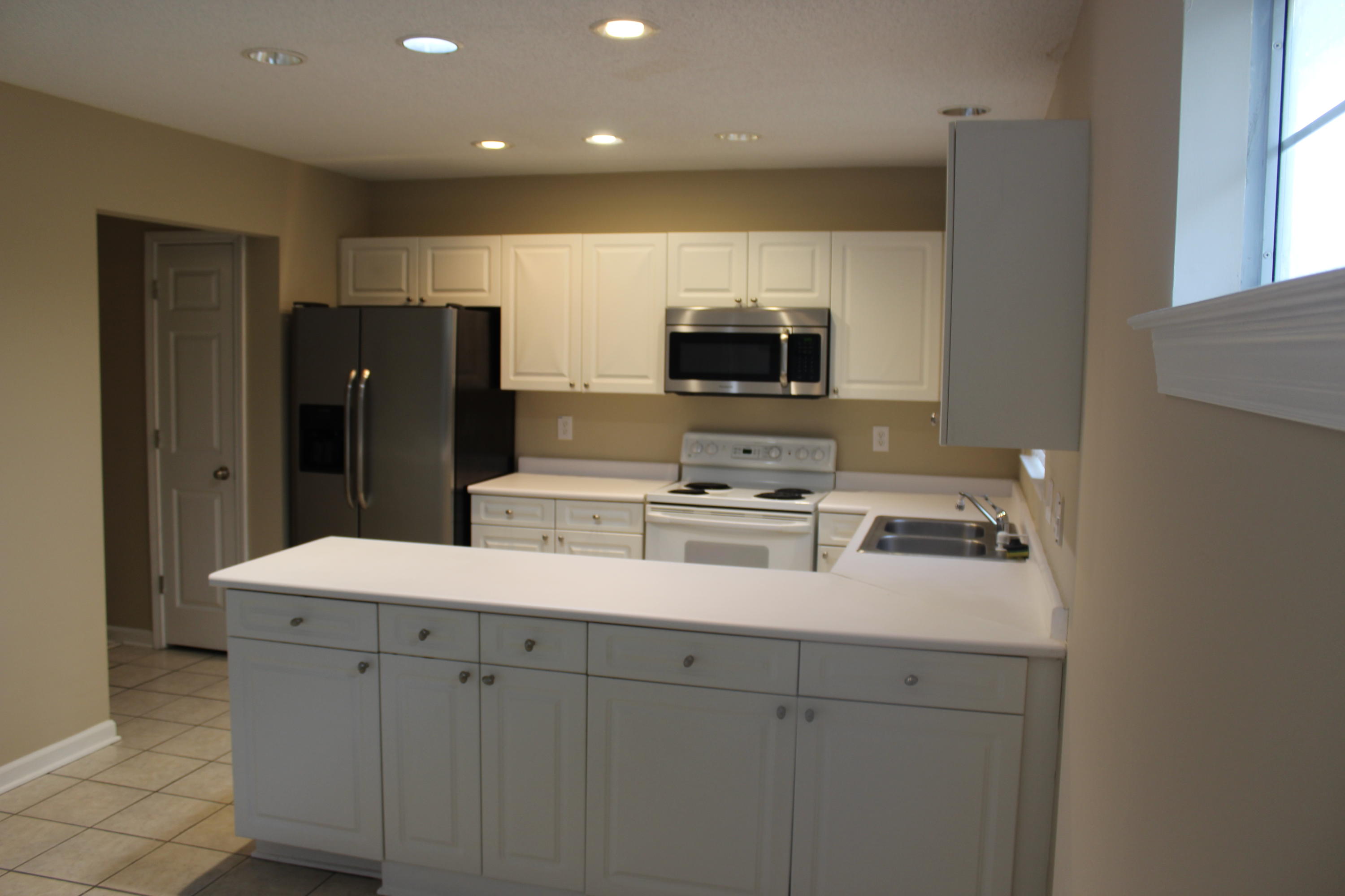3352 Queensgate Way Mount Pleasant, SC 29466 - Photo 10 of 25 IMG_3312