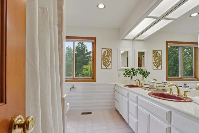 $2,978,411 | 525 Vista Ridge Drive, Milpitas, CA 95035