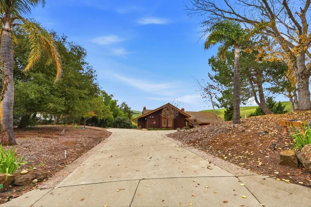 $2,978,411 | 525 Vista Ridge Drive, Milpitas, CA 95035