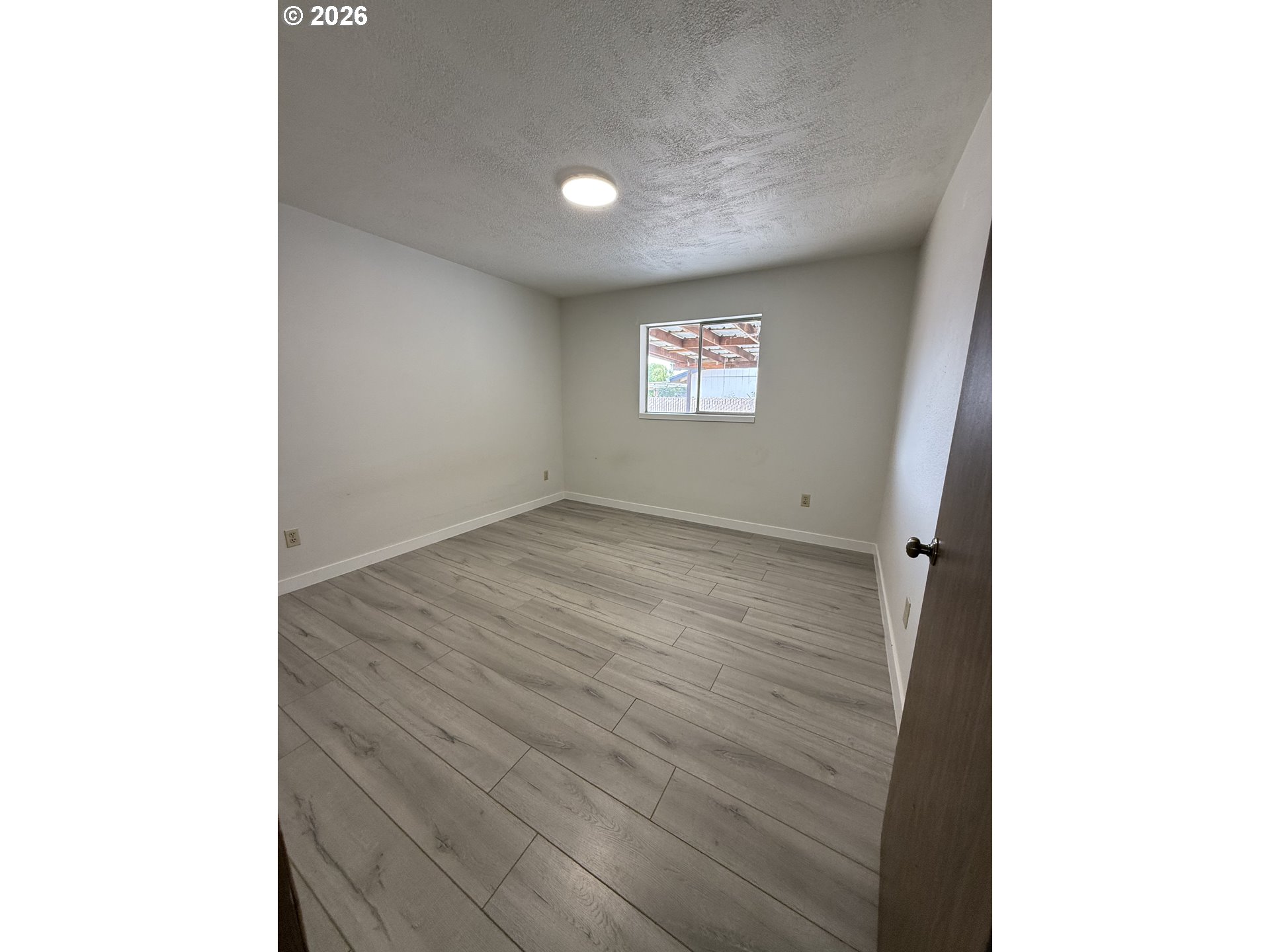 574 East Reeder Drive Hermiston, OR 97838 - Photo 9 of 14 Bedroom