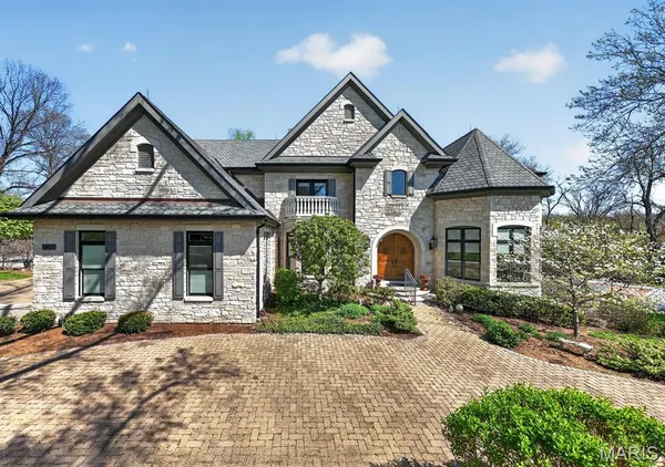 $3,500,000 | 10600 Country View Drive, Creve Coeur, MO 63141