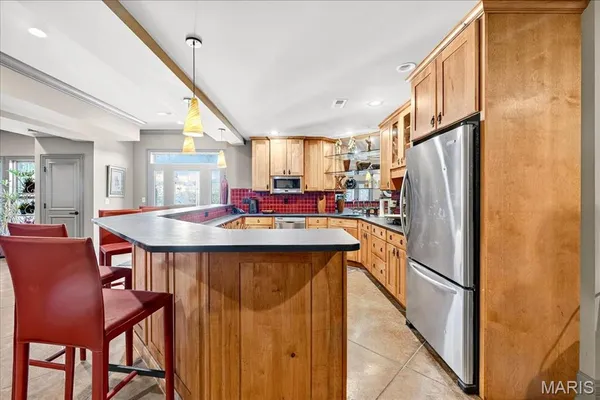 $3,500,000 | 10600 Country View Drive, Creve Coeur, MO 63141