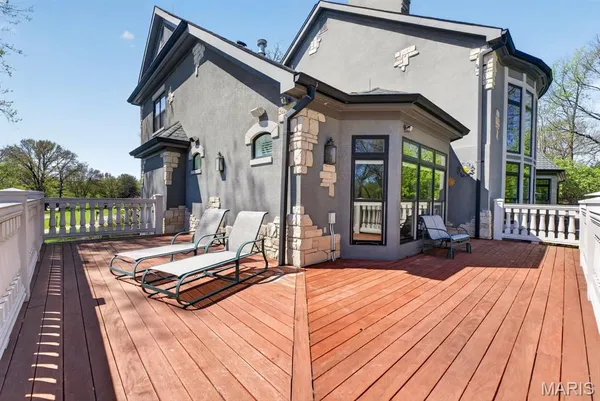 $3,500,000 | 10600 Country View Drive, Creve Coeur, MO 63141