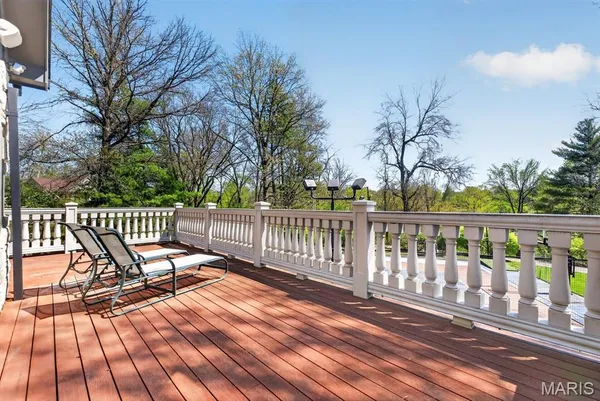$3,500,000 | 10600 Country View Drive, Creve Coeur, MO 63141
