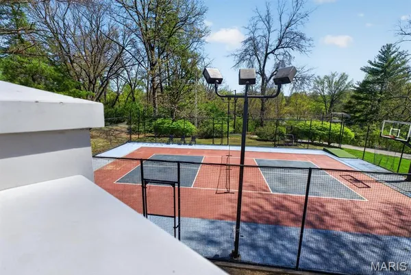 $3,500,000 | 10600 Country View Drive, Creve Coeur, MO 63141