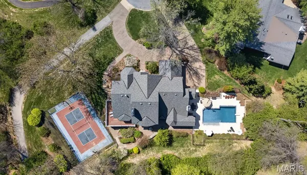 $3,500,000 | 10600 Country View Drive, Creve Coeur, MO 63141
