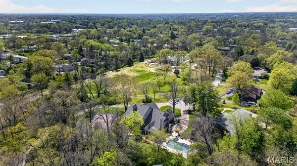 $3,500,000 | 10600 Country View Drive, Creve Coeur, MO 63141