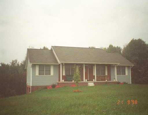 122 9 Hill Road Harmony, PA 16037 - Photo 1 of 1 Gallery Image 1