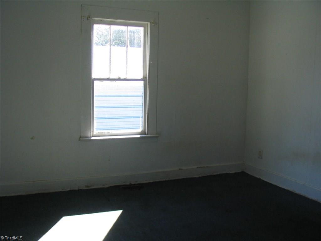 732 Spring Street Eden, NC 27288 - Photo 3 of 7 Gallery Image 3