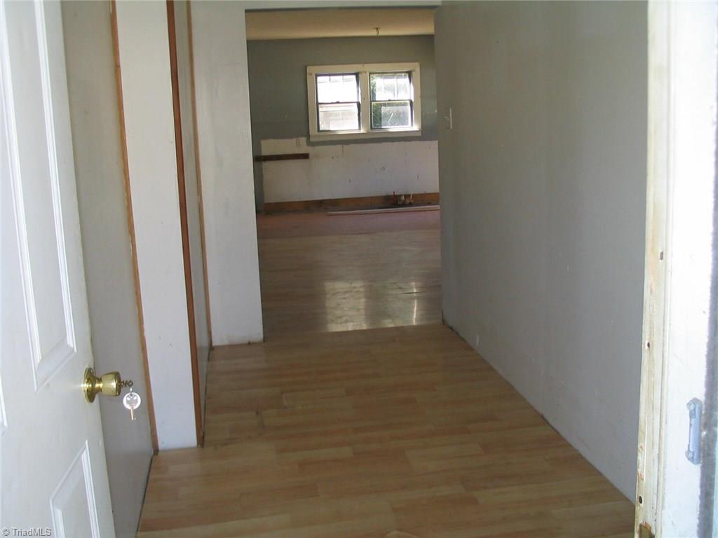 732 Spring Street Eden, NC 27288 - Photo 4 of 7 Gallery Image 4