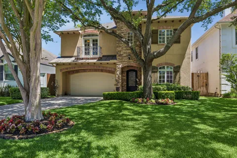 $1,299,000 | 4920 Cedar Street, Bellaire, TX 77401