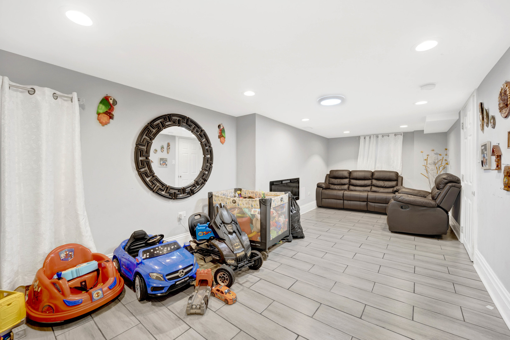 2527 Ridgeland Avenue Berwyn, IL 60402 - Photo 16 of 23 Gallery Image 16