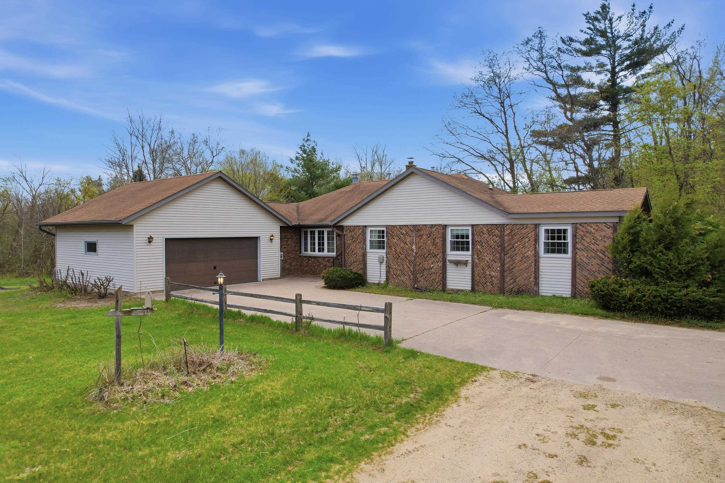 9722 1st Street Plainfield, WI 54966 - Photo 2 of 60