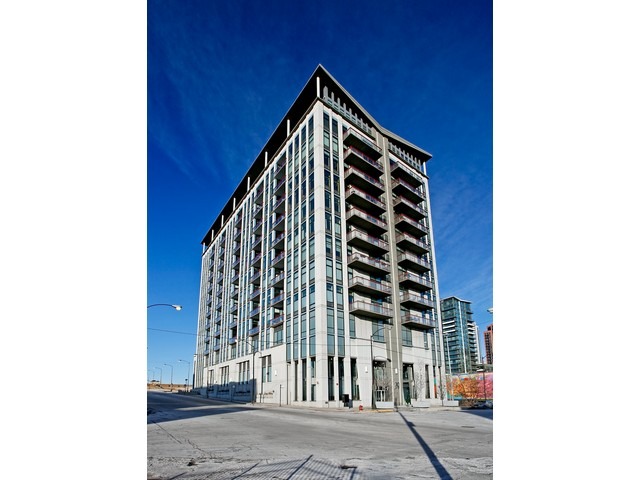 740 West Fulton Street, Unit 701 Chicago, IL 60661 - Photo 2 of 20