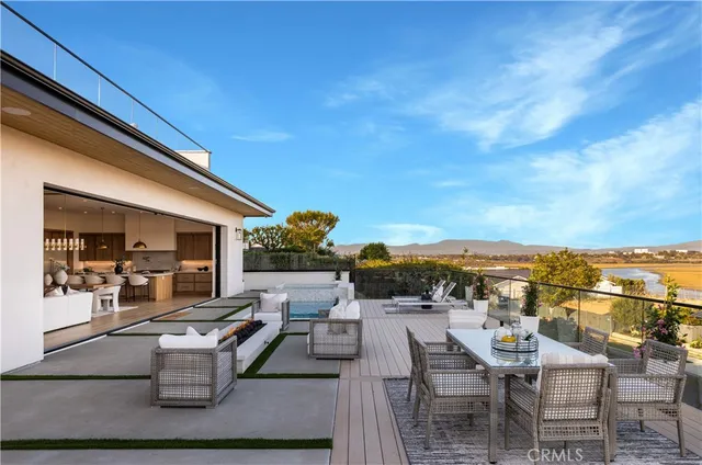 $9,500,000 | 1918 Santiago Drive, Newport Beach, CA 92660
