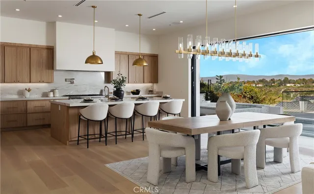 $9,500,000 | 1918 Santiago Drive, Newport Beach, CA 92660