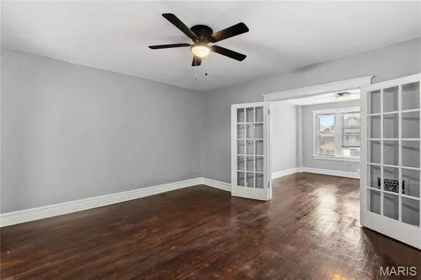 $845 | 4234 Dewey Avenue, Unit 2S, St. Louis, MO 63116