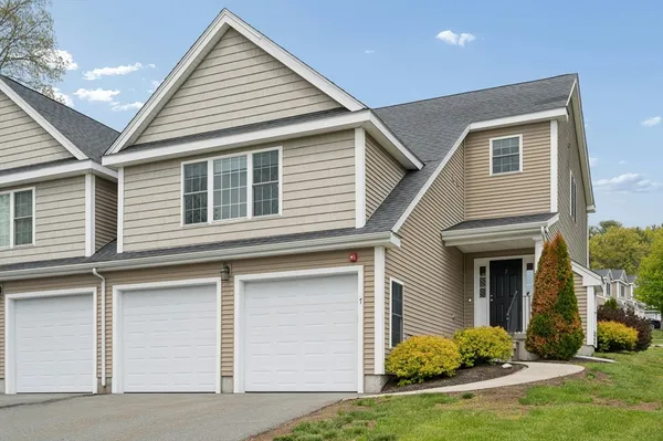$635,000 | 7 Luka Drive, Unit 7, Grafton, MA 01519