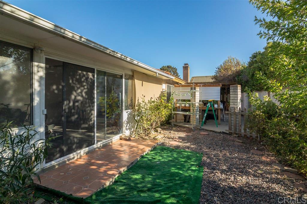 5841 Jeffries Ranch Road Oceanside, CA 92057 - Photo 17 of 25