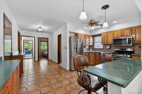 $799,000 | 14 McCord Place, Bethpage, NY 11714