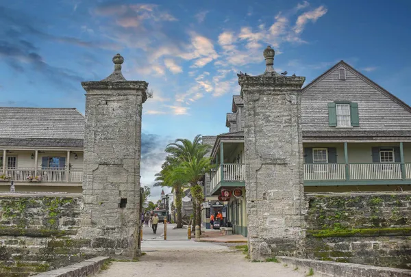 $2,000 | 804 West 2nd Street, St. Augustine, FL 32084