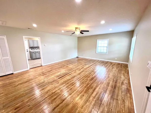 $2,000 | 804 West 2nd Street, St. Augustine, FL 32084