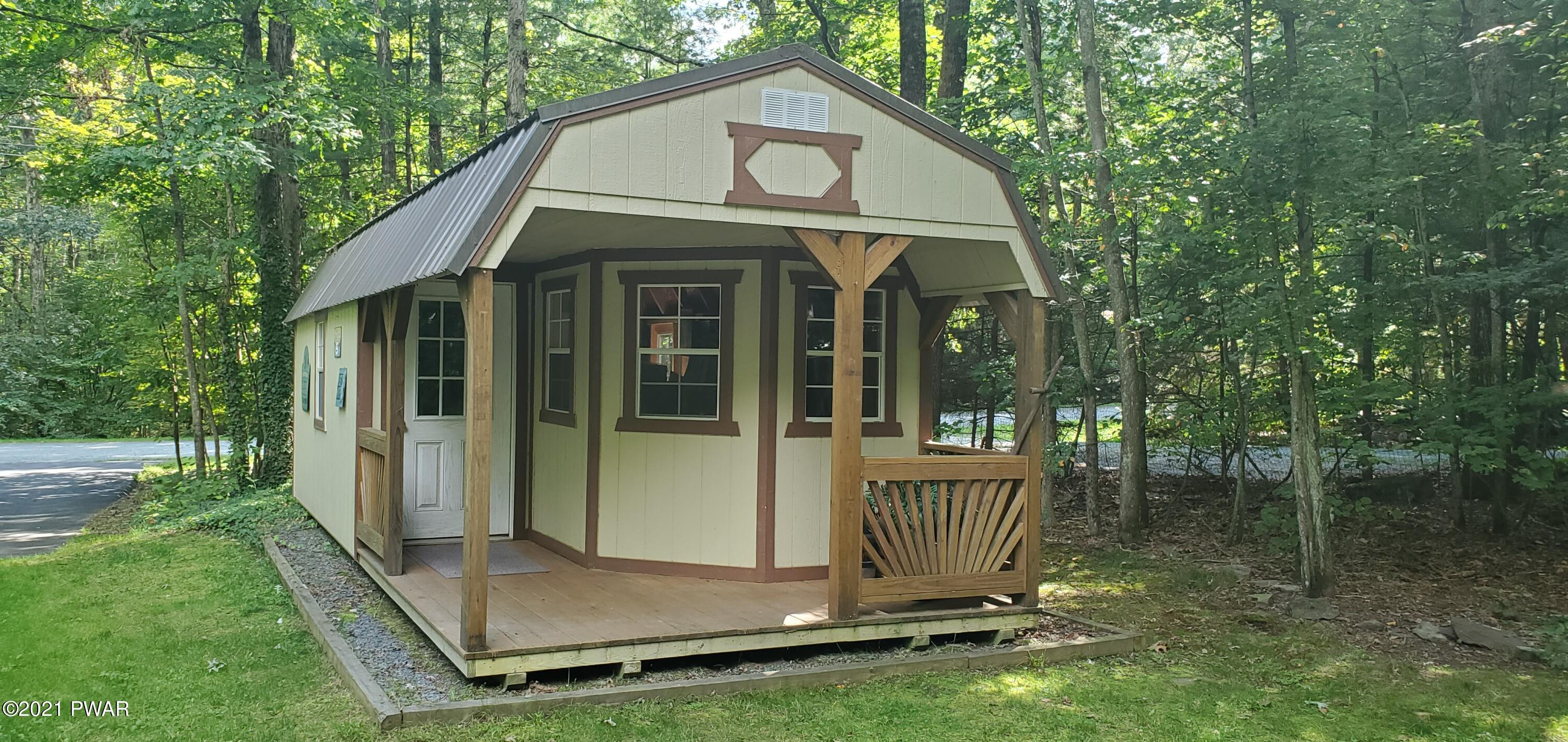 101 Long Pine Road Greeley, PA 18425 - Photo 27 of 31 She Shed