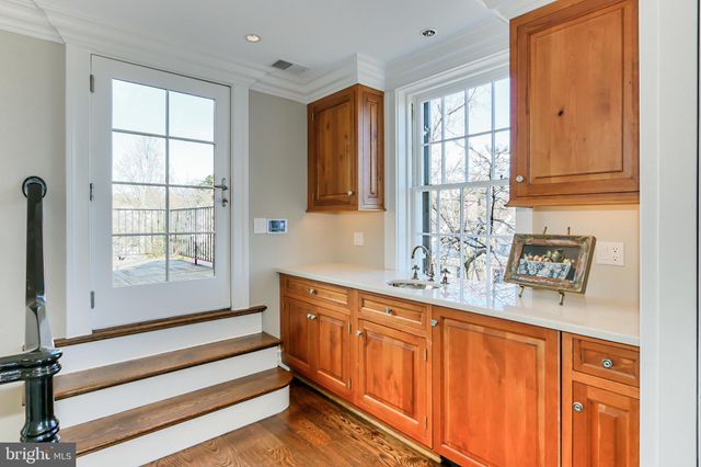 $4,200,000 | 1400 34th Street Northwest, Washington, DC 20007