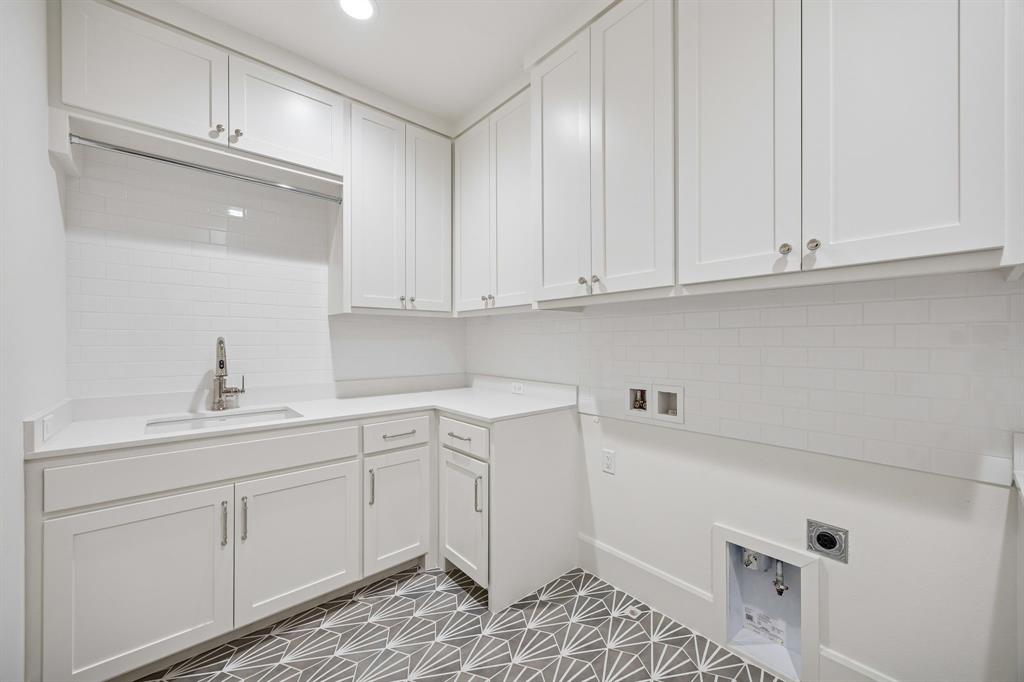 9514 Still Crk Road Dallas, TX 75238 - Photo 27 of 35 Gallery Image 27