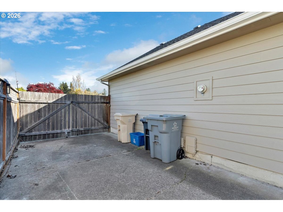1116 Morse Lane Southwest Albany, OR 97321 - Photo 41 of 44