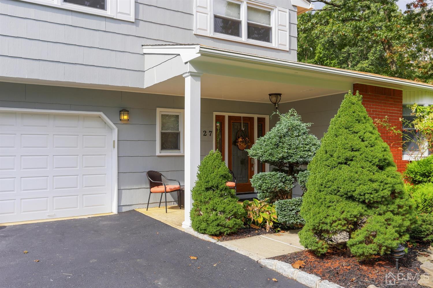 27 Timber Road East Brunswick, NJ 08816 - Photo 4 of 42 Gallery Image 4