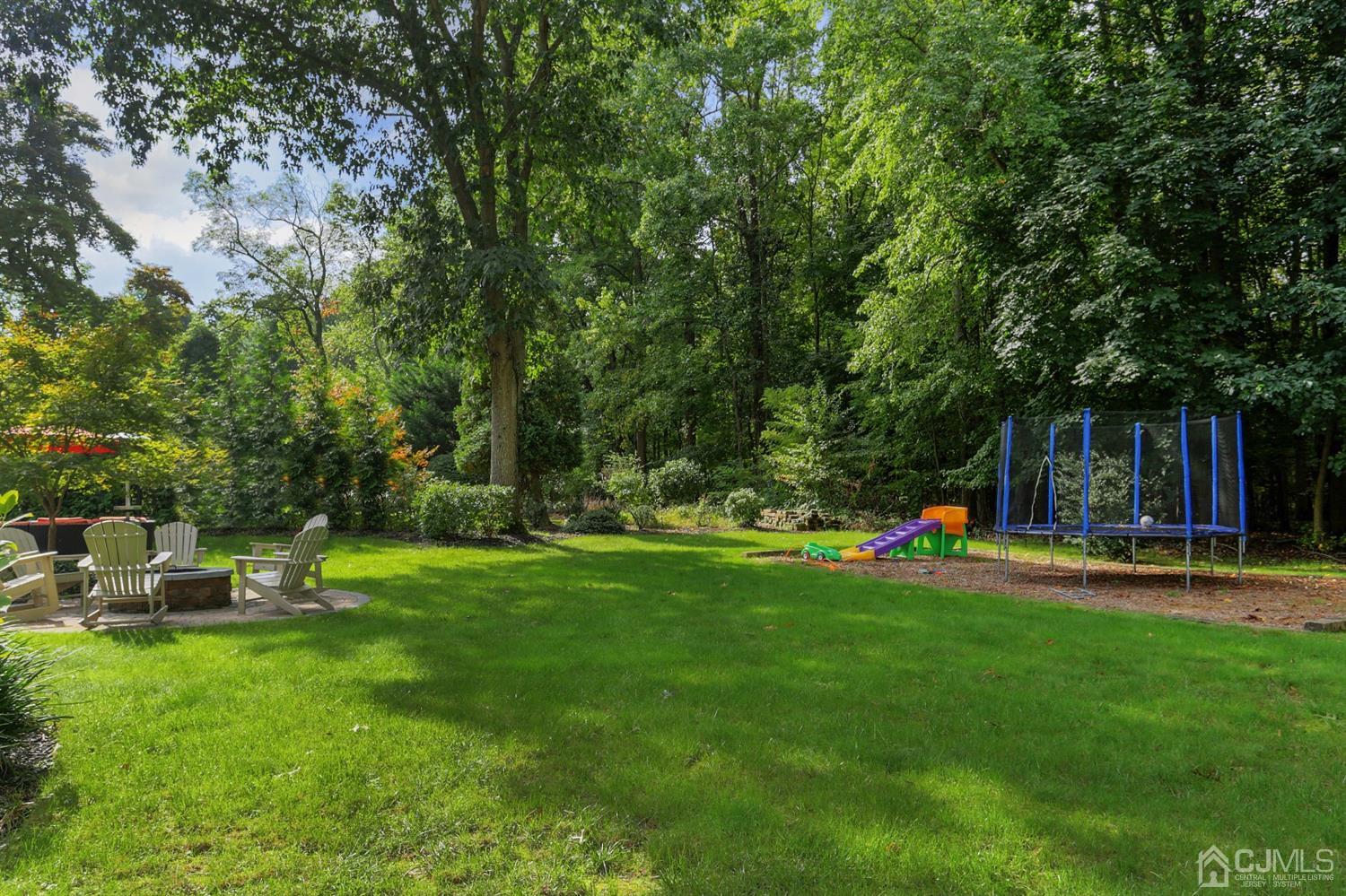 27 Timber Road East Brunswick, NJ 08816 - Photo 8 of 42 Gallery Image 8