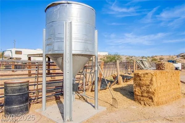 $730,000 | 2030 North Ash Street, Overton, NV 89040