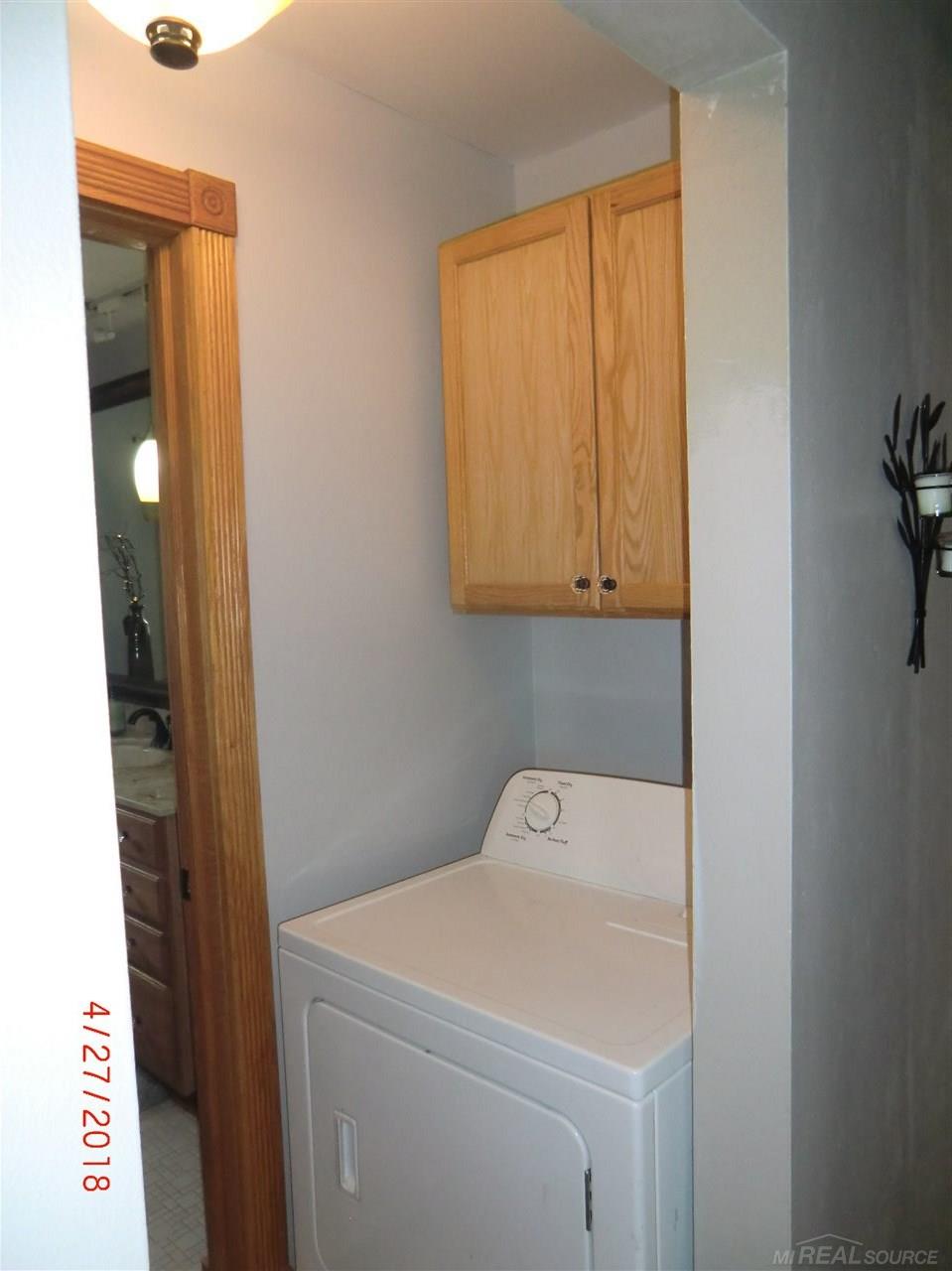 3028 Riverside Drive Port Huron, MI 48060 - Photo 18 of 23 31345967-18.JPG