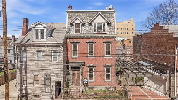 $1,095,000 | 2119 Sarah Street, Pittsburgh, PA 15203