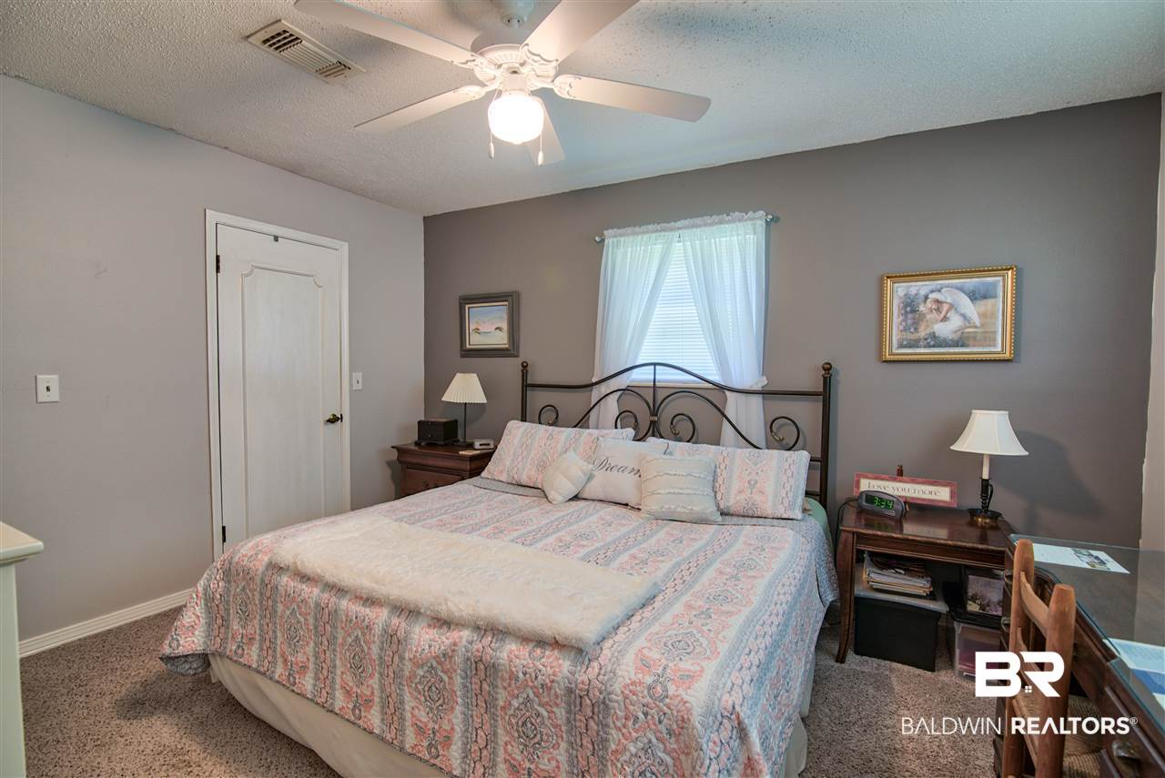 7450 Oak Drive Foley, AL 36535 - Photo 19 of 31