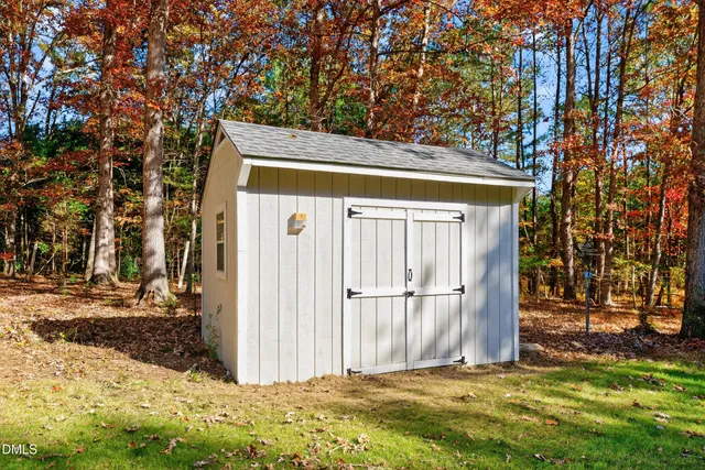 $1,200,000 | 1230 Arnolds Woods Road, Chapel Hill, NC 27516