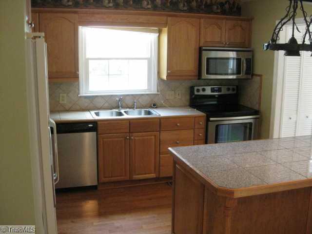 150 Cook Street Rural Hall, NC 27045 - Photo 4 of 15 Kitchen.