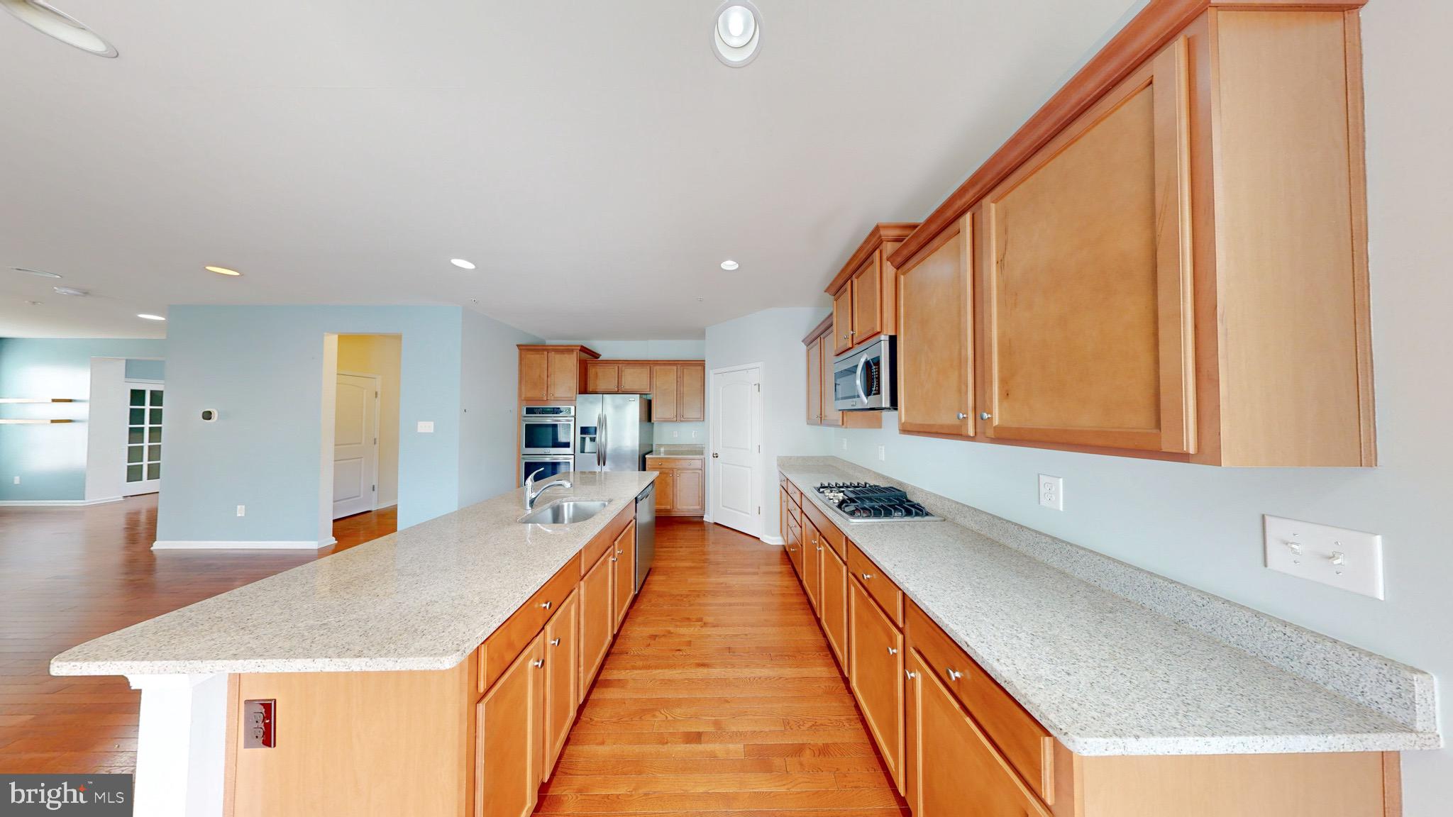2604 Brooke Grove Road Bowie, MD 20721 - Photo 3 of 35