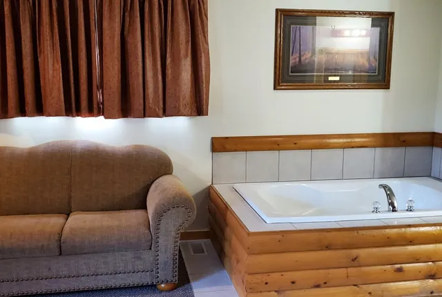 $1,795 | 2643 North Illinois Rt 178 Road, Unit I4, Utica, IL 61373