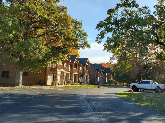 $1,795 | 2643 North Illinois Rt 178 Road, Unit I4, Utica, IL 61373