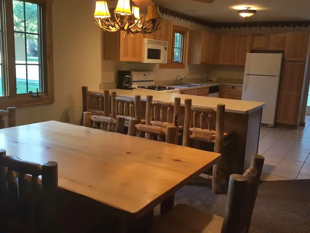 $1,795 | 2643 North Illinois Rt 178 Road, Unit I4, Utica, IL 61373