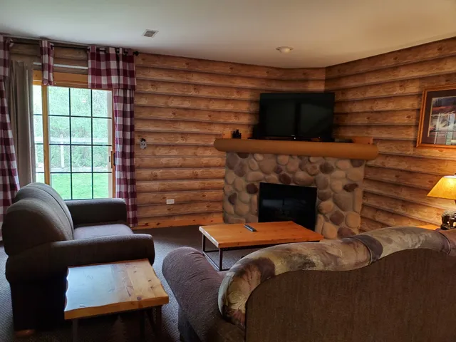 $1,795 | 2643 North Illinois Rt 178 Road, Unit I4, Utica, IL 61373