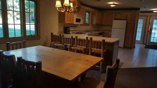 $1,795 | 2643 North Illinois Rt 178 Road, Unit I4, Utica, IL 61373