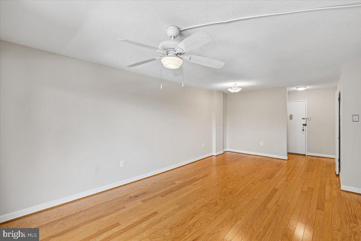 700 7th Street Southwest, Unit 324 Washington, DC 20024 - Photo 9 of 21 View back towards entryway