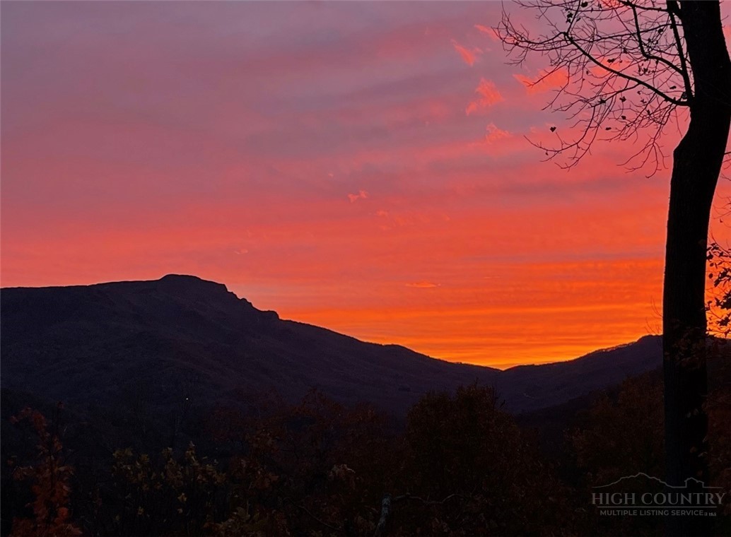 142 Evening View Lane, Unit CA4 Boone, NC 28607 - Photo 17 of 36 a view of a sky