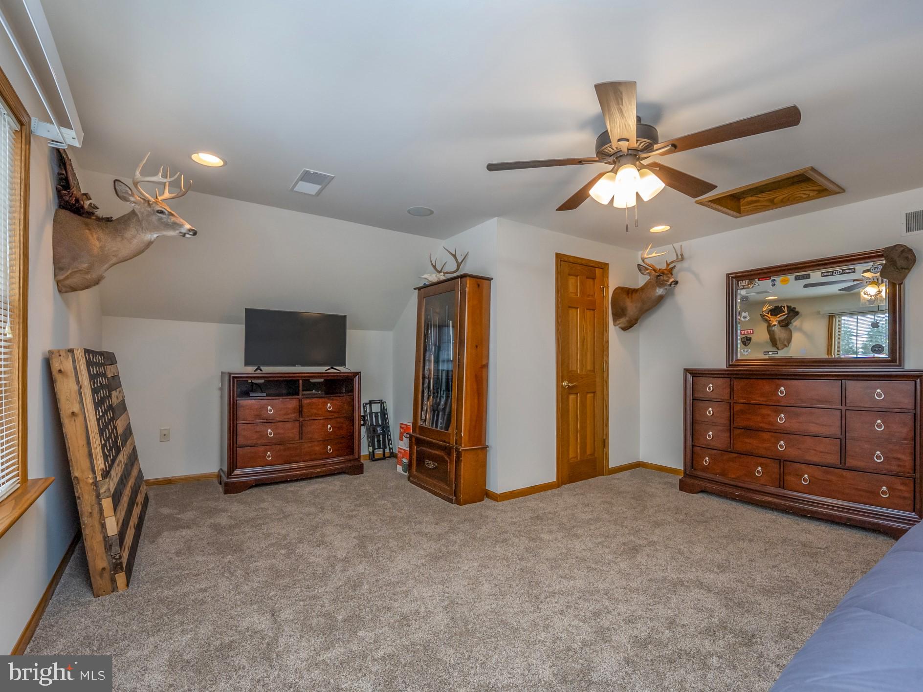 1709 Ragged Edge Road Chambersburg, PA 17202 - Photo 40 of 69 Gallery Image 40