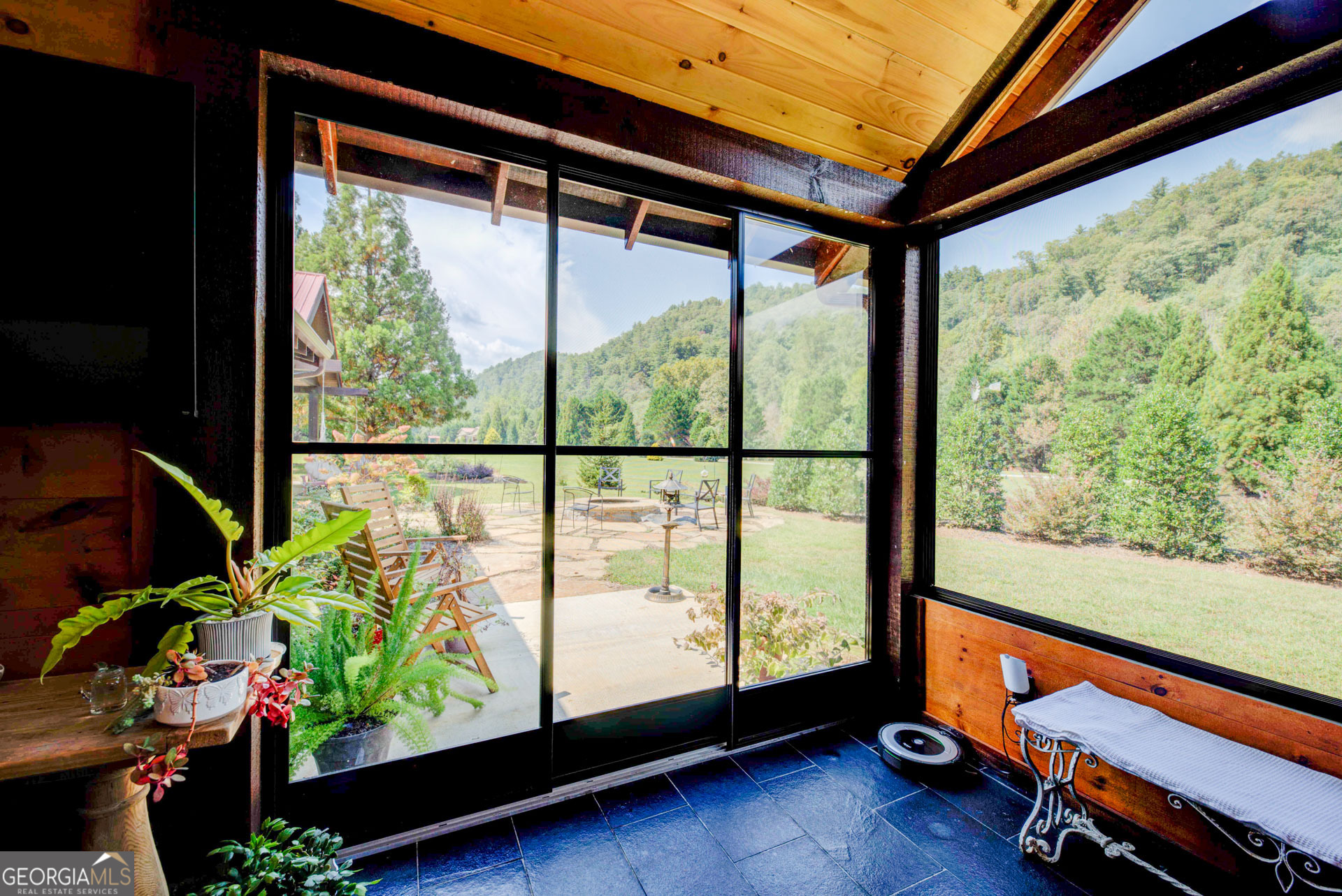 141 Flying Ranch Drive Clayton, GA 30525 - Photo 13 of 79