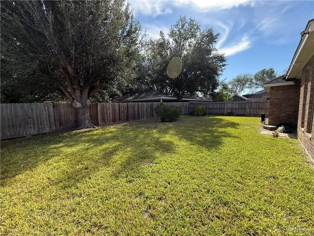 $285,000 | 9018 North 22nd Lane, McAllen, TX 78504