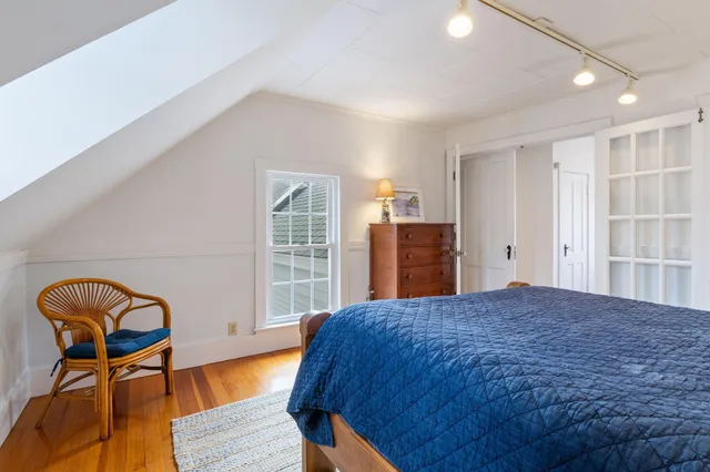 $1,875,000 | 88-90 Old Pool Road, Biddeford, ME 04005